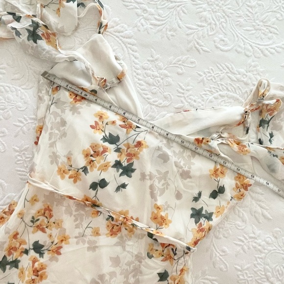 NWOT Lulus Shadow Blooms Cream Floral Print Ruffled Maxi Dress XS Small - Picture 10 of 16